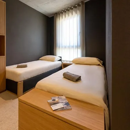6532 Smart - Self Check-in Hotel *