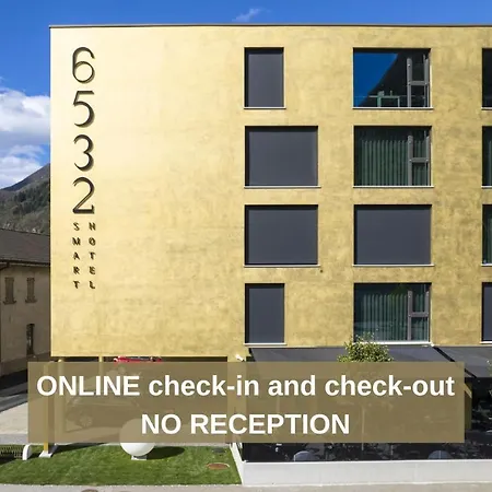6532 Smart - Self Check-in Hotel Arbedo-Castione